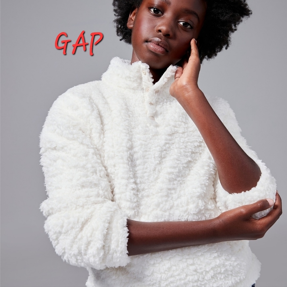 👀50% OFF - NWT‼️ GAP brand Kid's Sherpa Quarter-Zip Sweatshirt